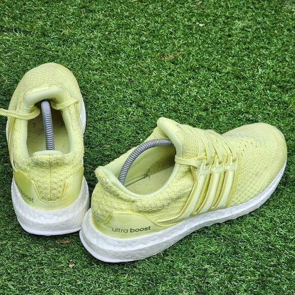 ADIDAS ULTRABOOST - Womens Sneakers - SIZE 7.5 - Picture 6 of 9